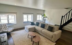 Stilias Apartment 6P City Center